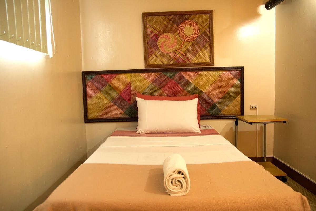 Bahay Ni Tuding - House Of Tuding Hotel Davao ภายนอก รูปภาพ